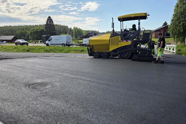 Nya mattor & Bollar samt arbete med Greener
